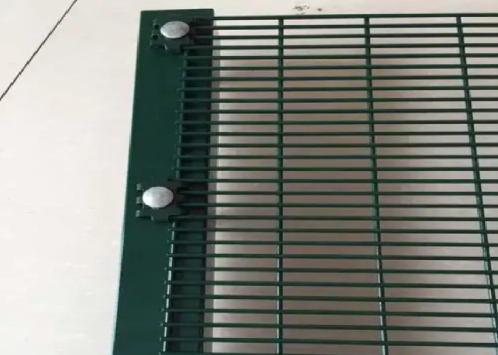 High Density Security 358 Mesh Fence For Critical Perimeter Protection