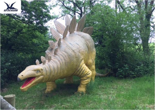 Silicon Outdoor Dinosaur For Jurassic Theme Park / Large Animal Lawn Ornaments