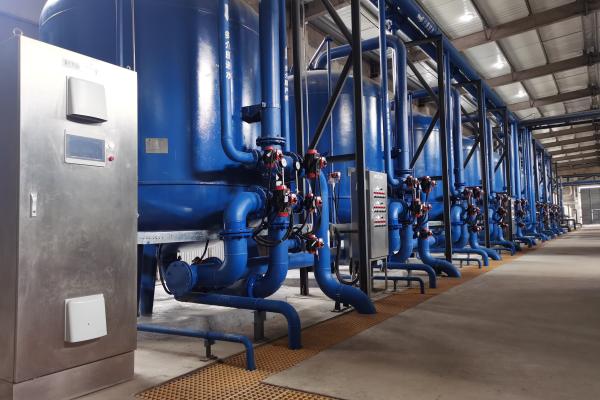 Industrial Iron Manganese Water Filter Water Treatment Multi Layer Filter Design