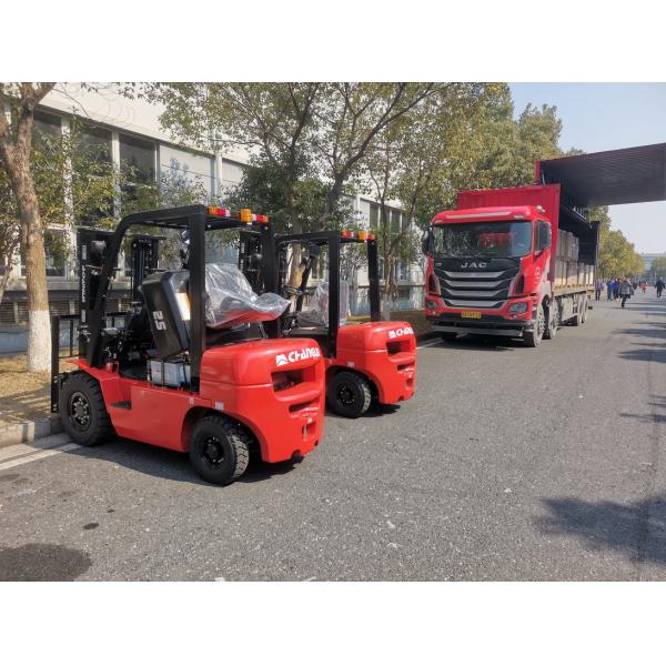Sinomach Changlin CPCD50 Heavy Equipment Forklift Rated Capacity 5000kg China Engine