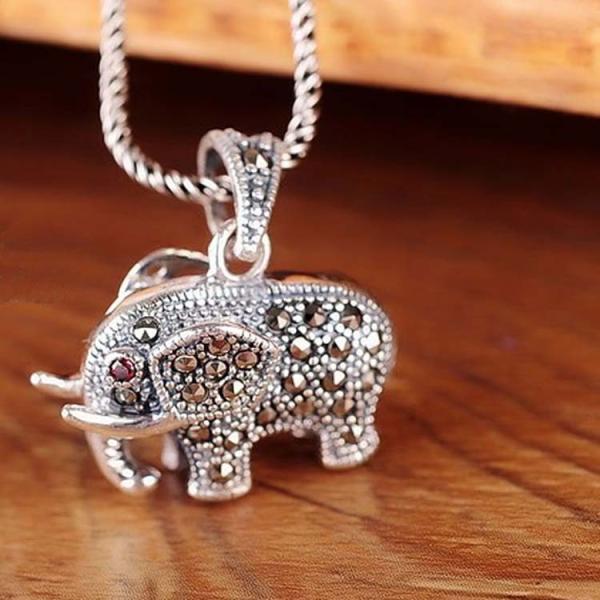 Thai 925 Silver Pave Marcasite Elephant  Pendant Necklace (N11062)
