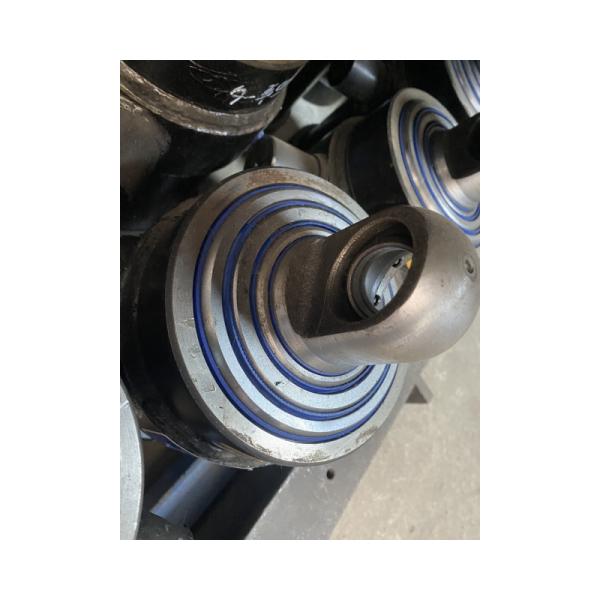 Heavy-Duty Truck Hydraulic Cylinder with Steel Construction and Performance
