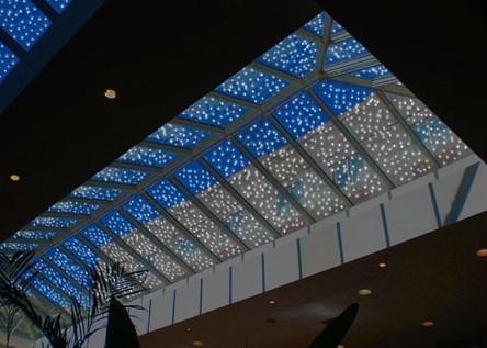 Flat Insulated Sunroom Ceiling Laminated LED Glass Panel 100ms 8.7mm