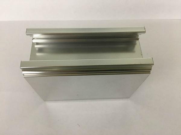High Film Adhesion Polished Aluminium Profile Wear Resistance
