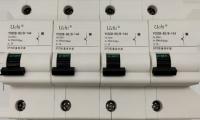 Disjoncteur UL94-V0 230AC de pointe de courant de la décharge 80KA