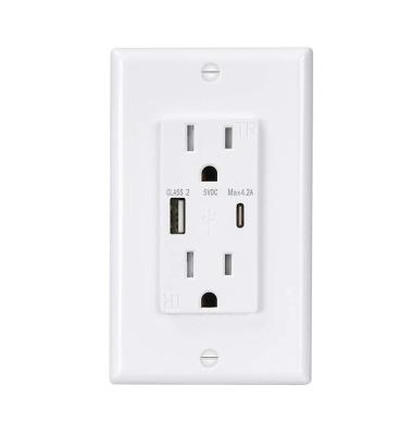 White USB Wall Outlet Customized Fast Charging Wall Outlet With 15A 125V AC 60Hz Rating