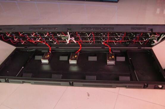 HD P8 Full Color LED Signs High Definition 7000cd/sqm Brightness For Outdoor Advertising
