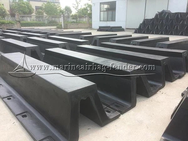 Bolted Arch Marine Rubber Fender Weather Resistant For Dock Protection