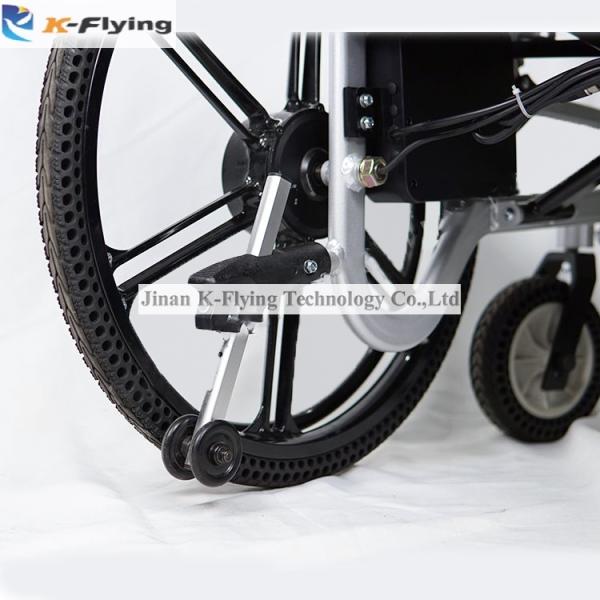 Престарелая неработающая складчатость электрической кресло-коляскы моторизовала