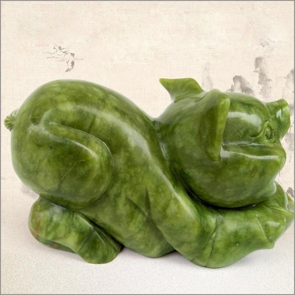 Auspicious Jade Feng Shui Pig Natural Carving Pig Statue Animals for Harmony and Balance