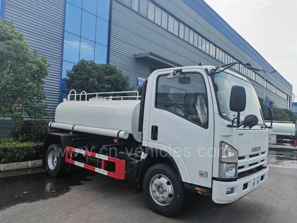 ISUZU 3 Ton SS304-2B Water Spray Truck Stainless Steel Tank Truck 8000 Liter