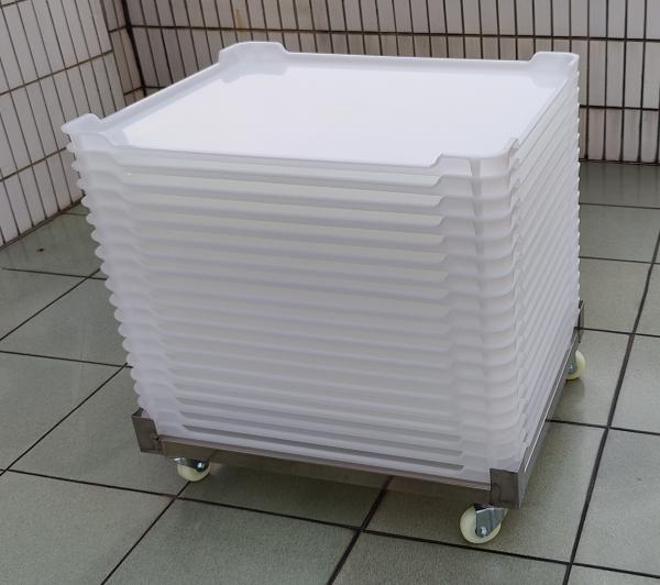 Bandeja de secado de plástico PP ABS de grado alimenticio 758x608x40mm