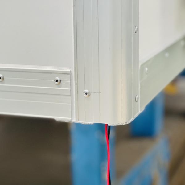 Fuel 20ft FRP Refrigeration Truck Box Body For Howo Shacman Models 5 Fold EPDM Sealing