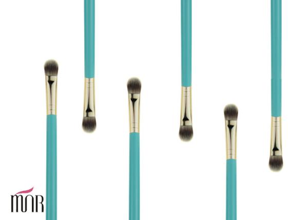 Professional Single Tapered Eyeshadow Brush / Eye Makeup Blending Brush