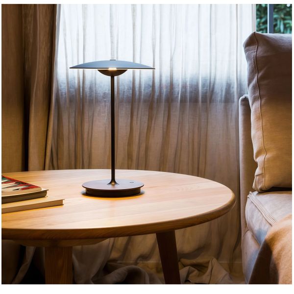 JYLIGHTING Nordic Post-Modern Bucket Hat Table Lamp, Creative Art Decor Light for Living Room, Bedroom, Study & Showroom