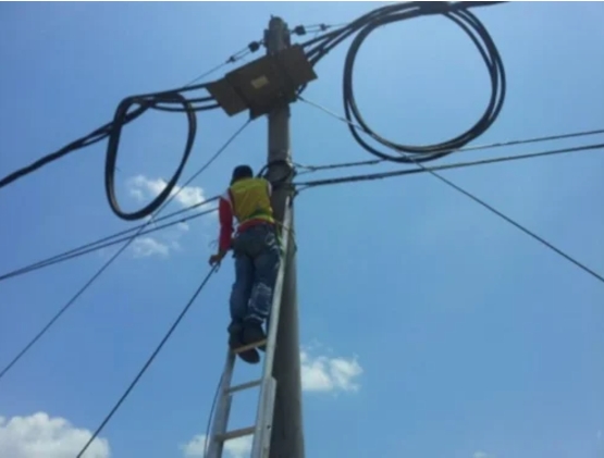 Самоподдерживающийся воздушный кабель FTTX FTTH FTTR GYTC8S 6-144f