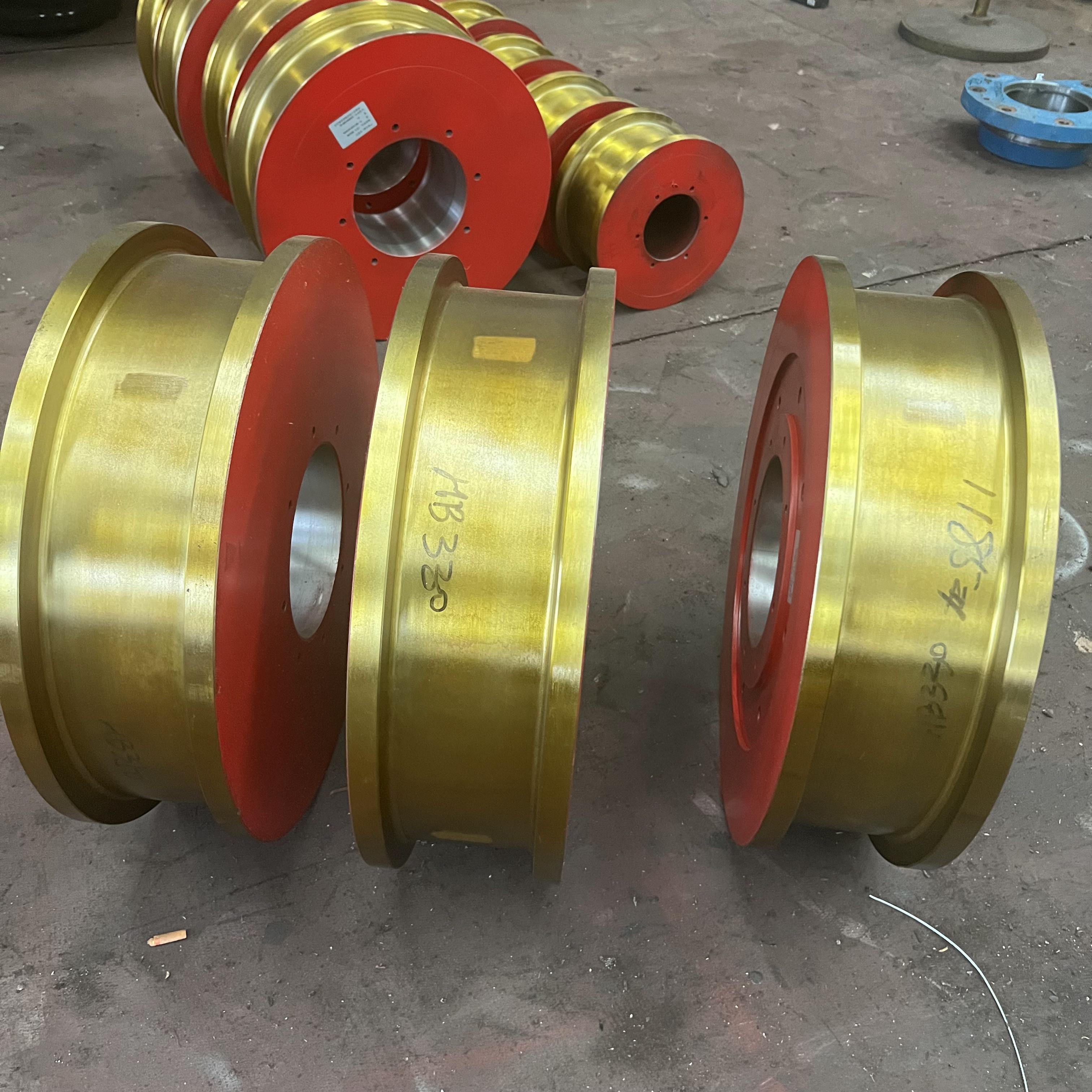 Heat Treated ISO 9001 Certified Crane Wheels with Tapered Roller Bearing for Smooth Crane Operations