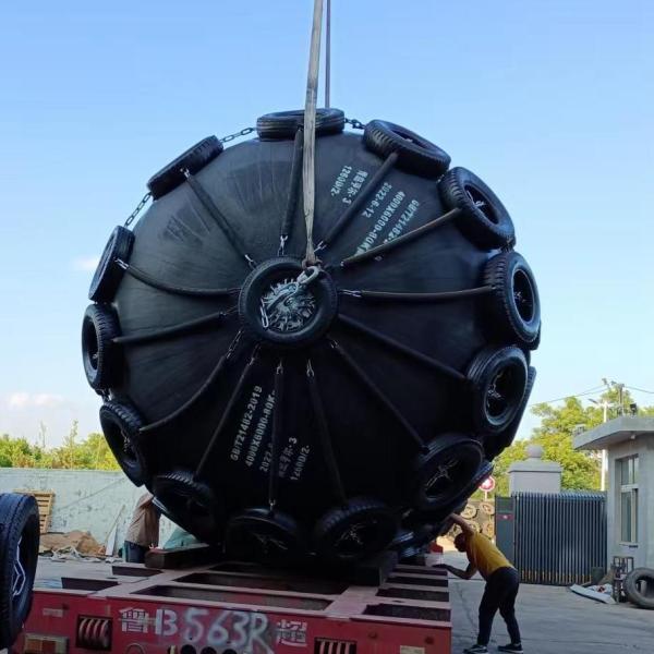 CCS/BV/LR/DNV Certified Pneumatic Rubber Fender – Black, Shock-Absorbing for STS & Standard Use