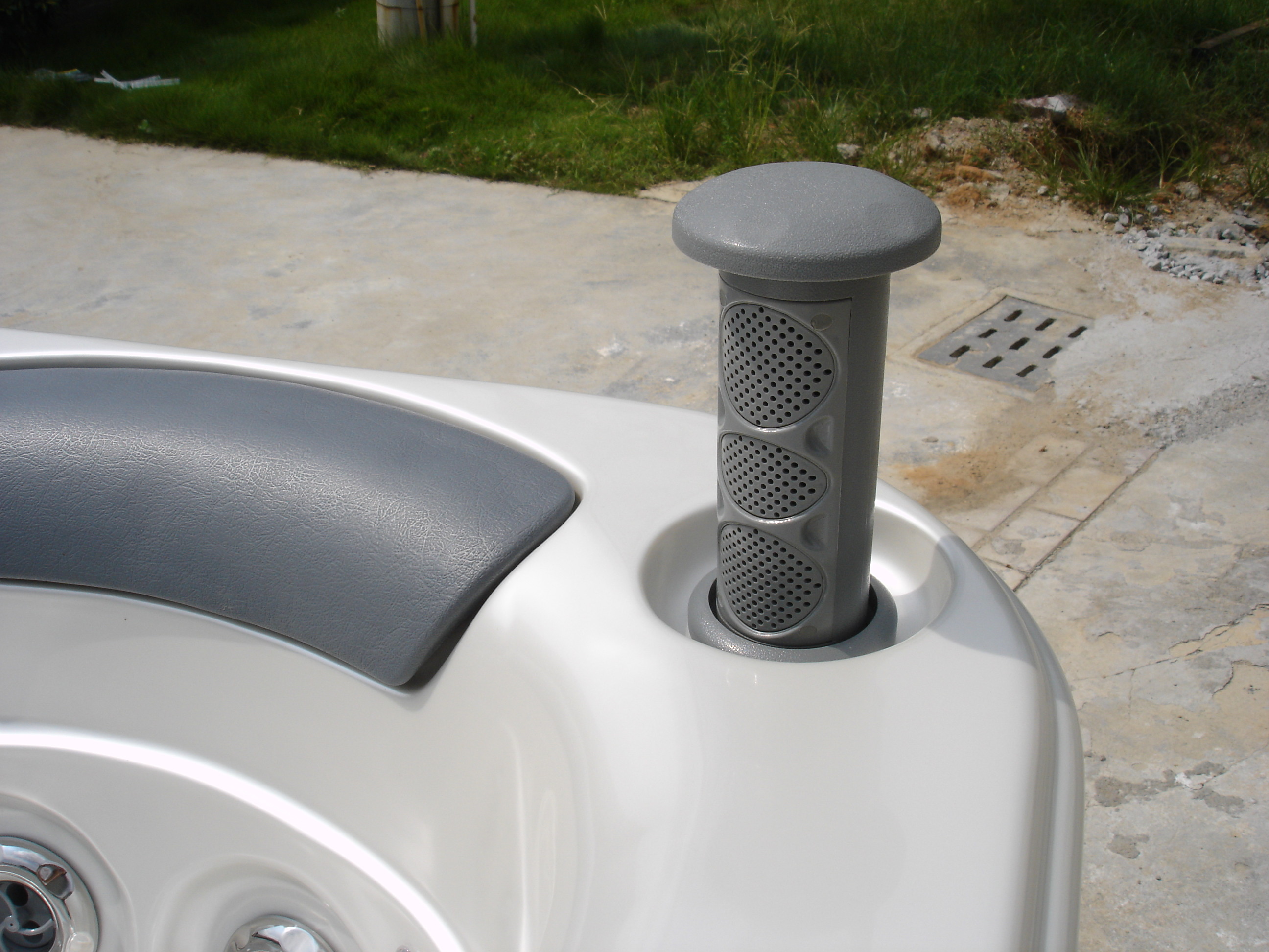 Acrylic Square 3 seats + 2 lounges Outdoor Bathtubs with 1-speed, 3HP Jet Pump