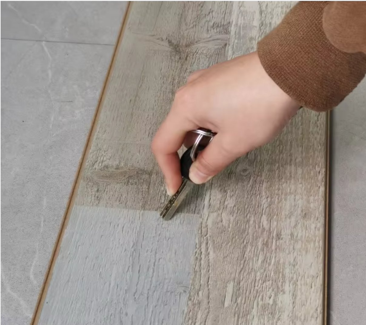 ODM Herringbone Laminater Flooring 12mm Parquet Wood
