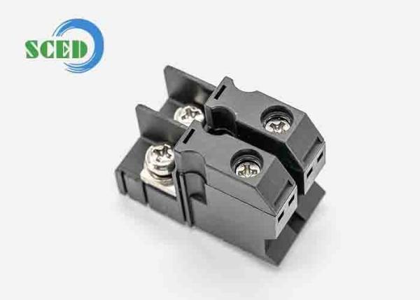 30A 定電流をターミナルブロックを通過し,スクリュー接続タイプと16mm2の定電容量