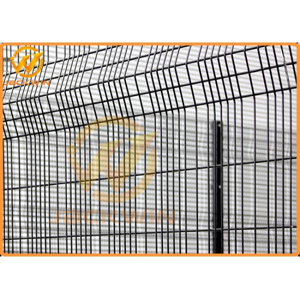 2m * 2.5m Green Color Invisible Powder Coated Garden Fence 5 Years Warranty