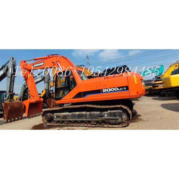 Используемый Crawler Doosan DH300LC-7 установил гидравлический экскаватор