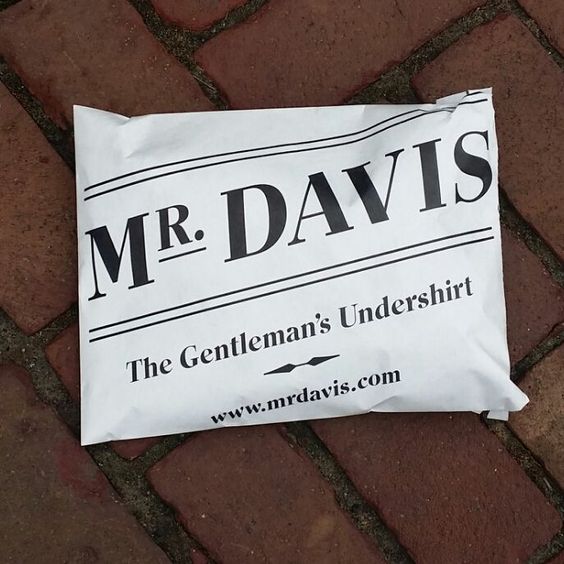 12*15.5in Black White Self-seal poly bag,Poly mailers,Courier bags,Postal bags,Mailing satchels