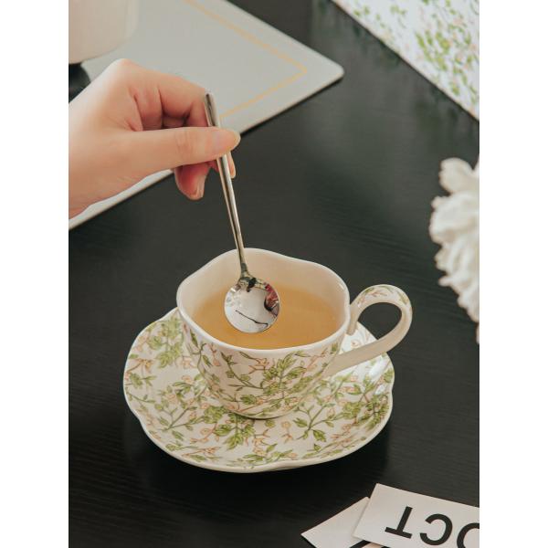 Elegant Porcelain Espresso Cup And Saucer Set Ceramic Mug And Saucer Sustainable 150ml 750ml