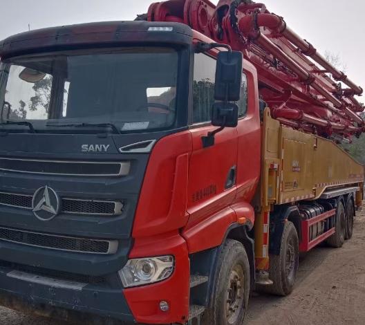 中古トラック Sany コンクリートポンプ SYM5445THBFS 最大効率 安全性
