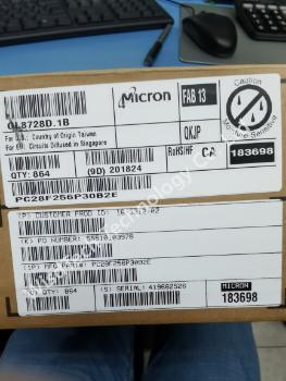 PC28F256P30B2E FLASH - NOR Memória IC 256Mbit Parallel 52 MHz 100 ns Circuitos integrados