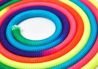 O poliéster de nylon fluorescente da corda 10mm do arco-íris trançou o cabo de grande resistência