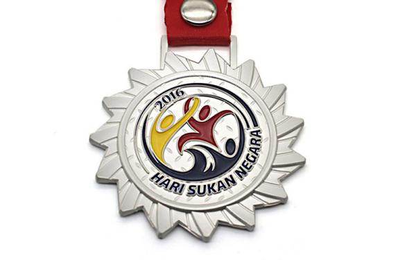 Customized Color Sports Medals And Ribbons Embossed Logo Design 30g Weight