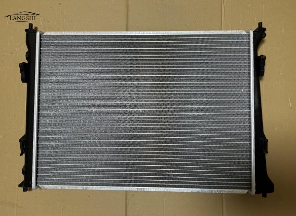 Cooling System for DONGFENG KIA FORTE MT Aluminum Radiator and Plastic Water Tank