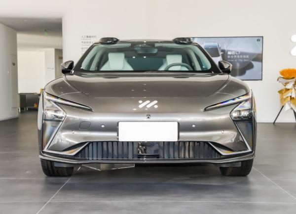 Sedan High Speed Sedan IM Electric Car IM L7 Vehicle New Energy EV Cars