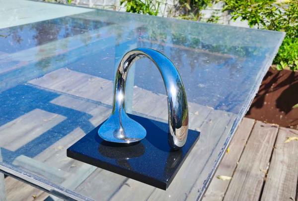 Modern Small Stainless Steel Indoor Ornaments Sculpture
