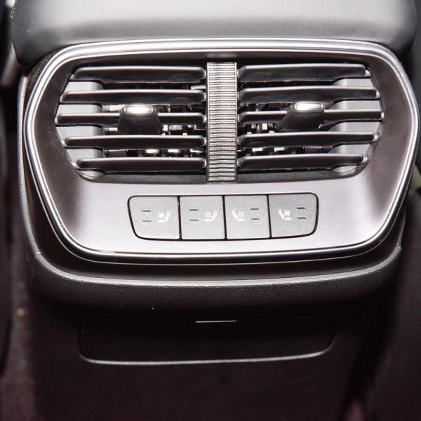 Byd Sea Lion 2024 550 Four-Wheel Drive Smart Aviation Version Closed Body Type EV Car