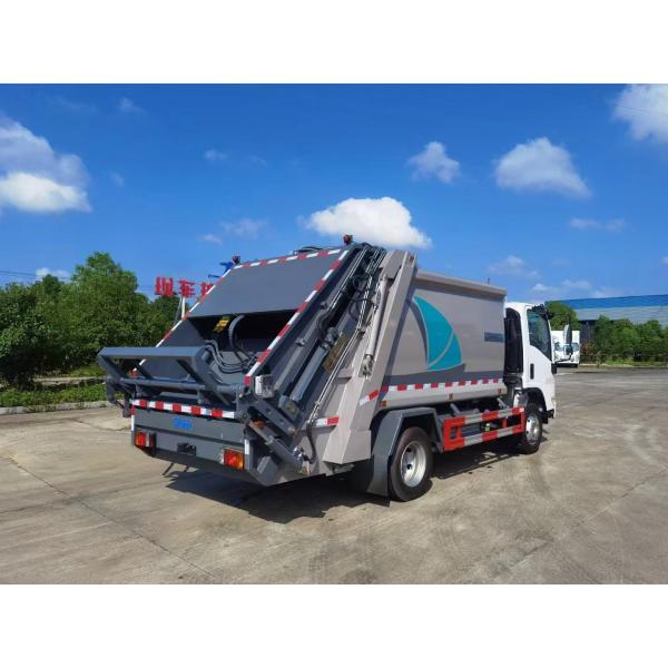 EURO 5 Emission Standard Qingling 6 Square Compression Garbage Truck for Property Waste Removal and Municipal Waste Transfer