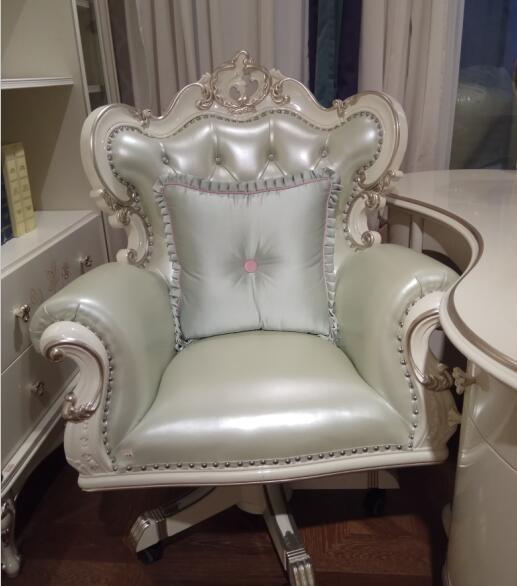 White Frame Luxury Swivel Chairs Full Solid Wood With Green Leather Material