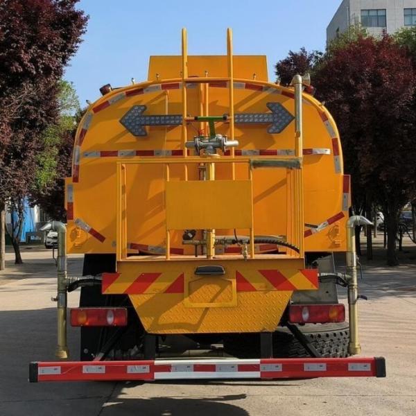 18TONS 18000L 9m3 Guardrail Cleaning Truck 2way Road Cleaning Vehicle