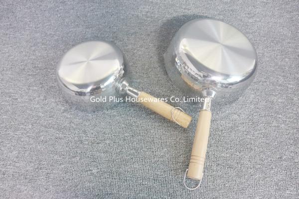 18cm Hot domestic stainless steel milk pot with practical wooden handle big capacity cooking sauce pans