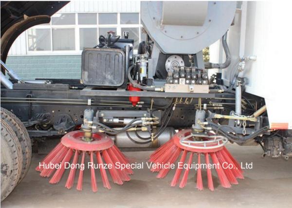 Road Sweeper Custom Truck Bodies For Truck Wheelbase 3360mm 3800mm 4500mm