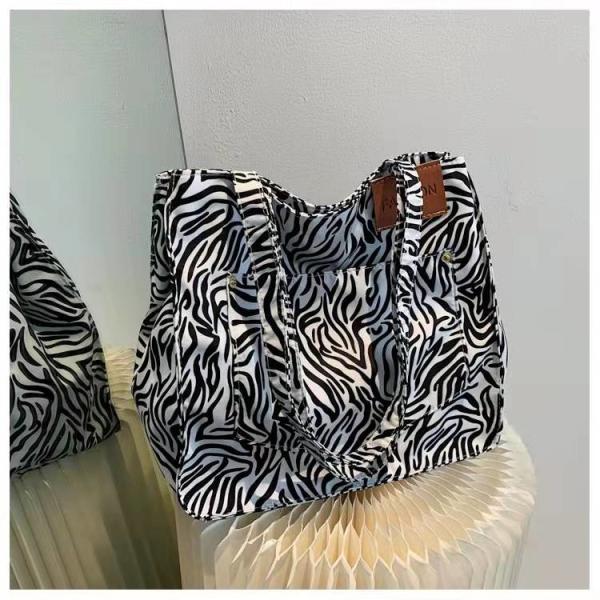 O leopardo das mulheres que imprime a lona de Eco ensaca a senhora animal Tote Bags da zebra do teste padrão