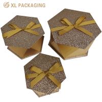 Boîtes cadeaux de chocolats pour la Saint-Valentin - Emballage personnalisé de forme spéciale avec finition UV et épaisseur de 1,5 mm