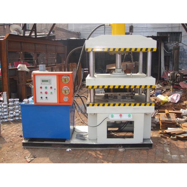 300 * 300 3D Metal Roll Forming Equipment Steel Aluminum Ceiling Board Making Machine