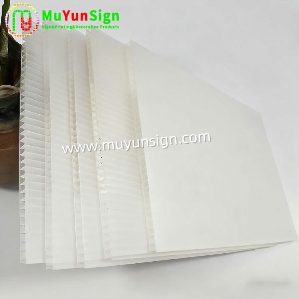Lightweight Polypropylene Corrugated Sheet Easy Handle Easy To Fabricate