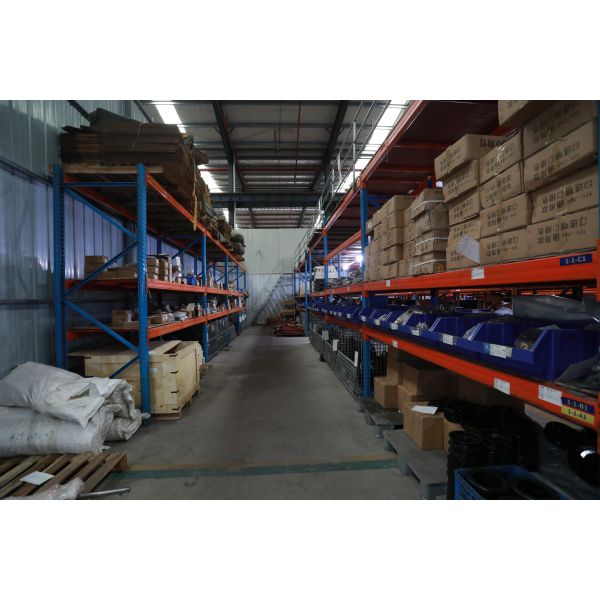 Traveling Wheel Assembly - Wheel Frame & Bearing Composition for Municipal/Industrial Park/Port Cleaning Scenarios