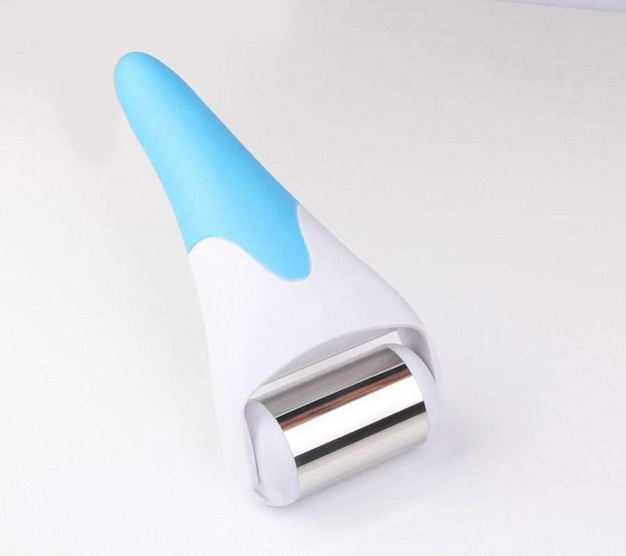Derma Roller Ice Roller Facial Massager with PE Material and Derma Rolling System