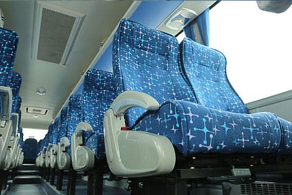 Foton Logo Used Bus Coach CN IV Motor 10990x2500x3420mm With 53 Seats