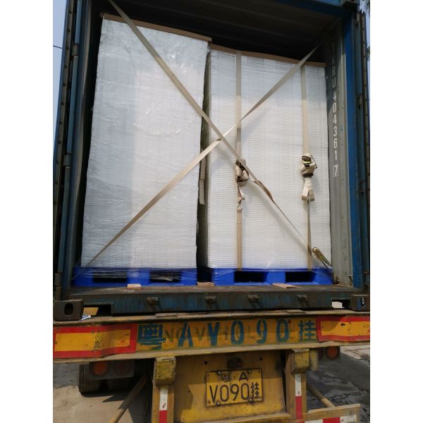 High Impact Resistance Portable Event Flooring with Interlocking Design and 260 Tons/Sq.m Load Capacity